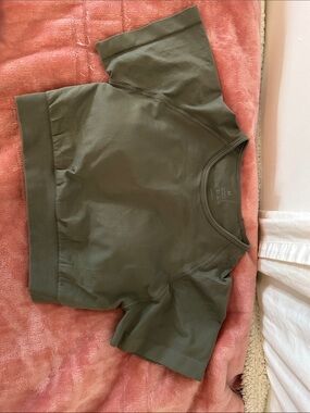 NVGTN Olive Green Cropped Short Sleeve Top